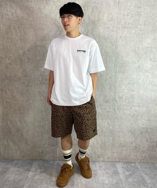 THRASHER(スラッシャー)の「【ムラサキスポーツ別注】THRASHER/スラッシャー MAGAZINE COVER バックラバープリントTシャツ ビックシルエット フロントロゴワンポイント THMM-006(Tシャツ/カットソー・メンズ・ホワイト×ブラック/ブラック×ブラック/オレンジ系その他・M/L/XL)」の9枚目の写真