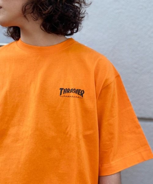 THRASHER(スラッシャー)の「【ムラサキスポーツ別注】THRASHER/スラッシャー MAGAZINE COVER バックラバープリントTシャツ ビックシルエット フロントロゴワンポイント THMM-006(Tシャツ/カットソー・メンズ・ホワイト×ブラック/ブラック×ブラック/オレンジ系その他・M/L/XL)」の18枚目の写真