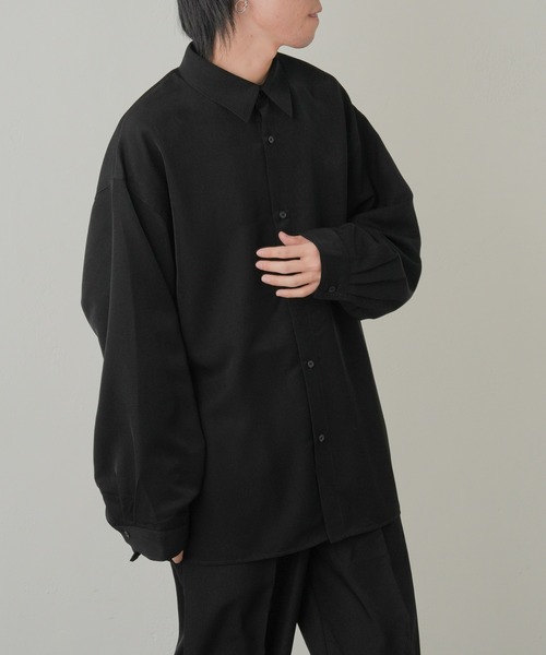 COLONY 2139（コロニートゥーワンスリーナイン）の「ドレープポリ長袖シャツ（シャツ/ブラウス・メンズ・アイボリー/ブラック/ブルー・MEDIUM/LARGE）」の3枚目の写真