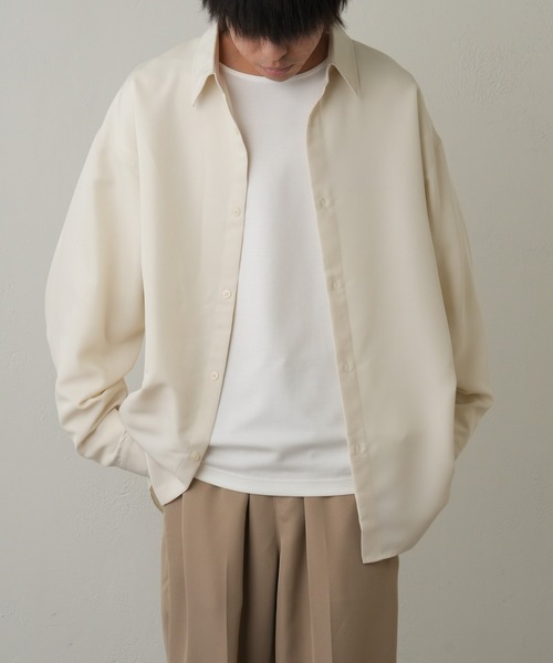 COLONY 2139（コロニートゥーワンスリーナイン）の「ドレープポリ長袖シャツ（シャツ/ブラウス・メンズ・アイボリー/ブラック/ブルー・MEDIUM/LARGE）」の4枚目の写真