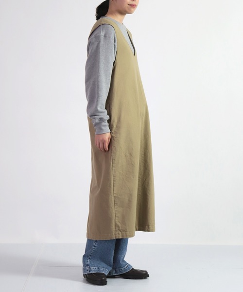 D.M.G.（ドミンゴ）の「[D.M.G. / ディーエムジー] 高密度オックスストレッチ コクーンワンピース（ワンピース・レディース・ベージュ/ブラック・FREE）」の3枚目の写真