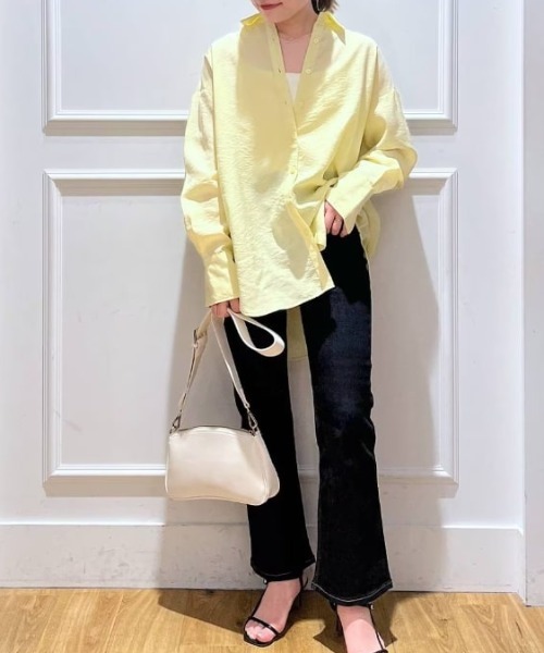 FOREVER 21(フォーエバー トゥエンティーワン)の「ハイストレッチフレアデニムパンツ(デニムパンツ・レディース・スカイブルー/ブラック/ネイビー・SMALL/X-SMALL/X-LARGE/MEDIUM/LARGE)」の14枚目の写真