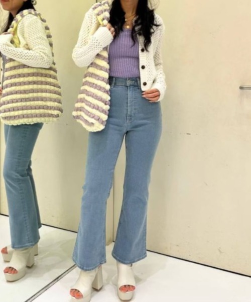 FOREVER 21(フォーエバー トゥエンティーワン)の「【POP】フラワー刺繍ニットタンク(その他トップス・レディース・ラベンダー/ブラック・FREE)」の9枚目の写真