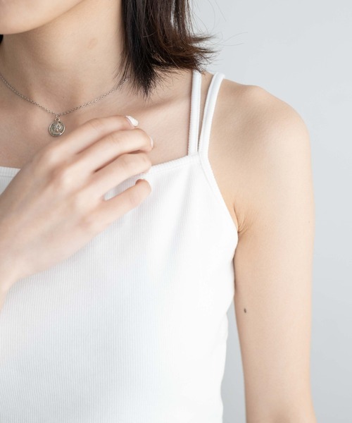 WEGO（ウィゴー）の「WEGO/ロゴ刺繍クロスショートキャミ（キャミソール・レディース・ホワイト/ブラック/パープル・FREE）」の6枚目の写真