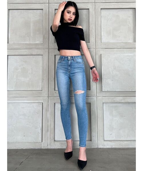 GYDA（ジェイダ）の「2way チョーカー ニット TOPS（ニット/セーター・レディース・ブラック/オフホワイト・FREE）」の9枚目の写真