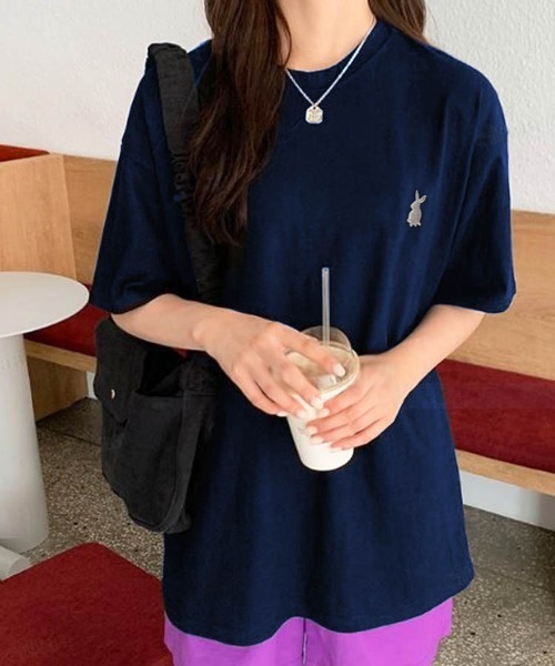Dalfwin（ダールフィン）の「韓国ファッション ラビット刺繍オーバーサイズ半袖Tシャツ（Tシャツ/カットソー・レディース・ピンク/ホワイト/ネイビー/クリーム・FREE）」の10枚目の写真
