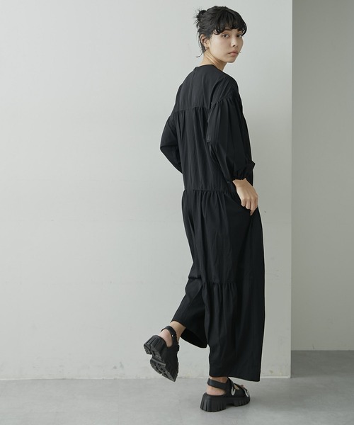 ear PAPILLONNER（イアパピヨネ）の「アシメギャザーオールインワン【SUM1 STYLE（スミスタイル）】（サロペット/オーバーオール・レディース・ブラック・FREE）」の18枚目の写真