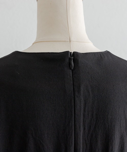 ear PAPILLONNER（イアパピヨネ）の「アシメギャザーオールインワン【SUM1 STYLE（スミスタイル）】（サロペット/オーバーオール・レディース・ブラック・FREE）」の3枚目の写真