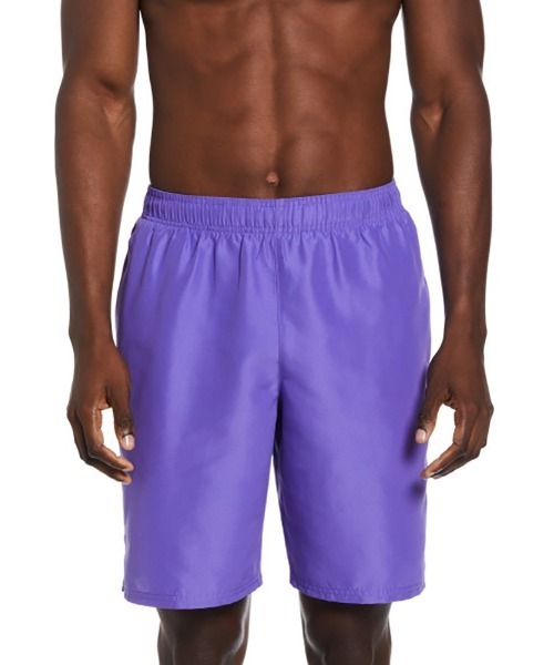 NIKE（ナイキ）の「ナイキ エッセンシャル ラップ9" ボレーショーツ（水着・メンズ・グレー/ネイビー/ブルー/ブラック/ブルー系その他/パープル/モスグリーン/ブルー系その他2/グリーン系その他/パープル系その他/オレンジ・LARGE/X-LARGE/MEDIUM/XX-LARGE）」の20枚目の写真