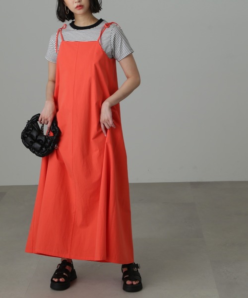 FREE'S MART（フリーズマート）の「◆肩リボンテントラインキャミワンピース（ワンピース・レディース・レッド/ブラック・MEDIUM/SMALL）」の10枚目の写真