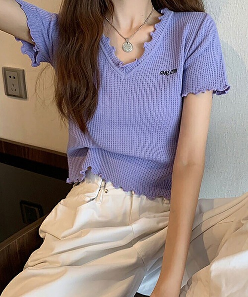 NinaetLina（ニナエリナ）の「メロウフリルショート丈半袖Tシャツ（Tシャツ/カットソー・レディース・ホワイト/ピンク/ブルー/ブラック/パープル・FREE）」の13枚目の写真