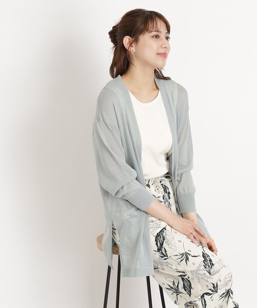 SHOO・LA・RUE(シューラルー)の「◆【接触冷感】大人の抜け感 シアートッパー ロングカーディガン(カーディガン/ボレロ・レディース・ライトブルー/ブラック/パープル/オフホワイト/グリーン系・00)」の4枚目の写真