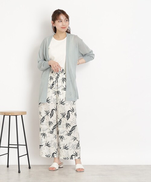 SHOO・LA・RUE(シューラルー)の「◆【接触冷感】大人の抜け感 シアートッパー ロングカーディガン(カーディガン/ボレロ・レディース・ライトブルー/ブラック/パープル/オフホワイト/グリーン系・00)」の7枚目の写真