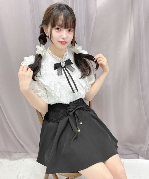 JILTU♡フリルブラウス ブラック/ホワイト 半袖 01_001-240.jpg