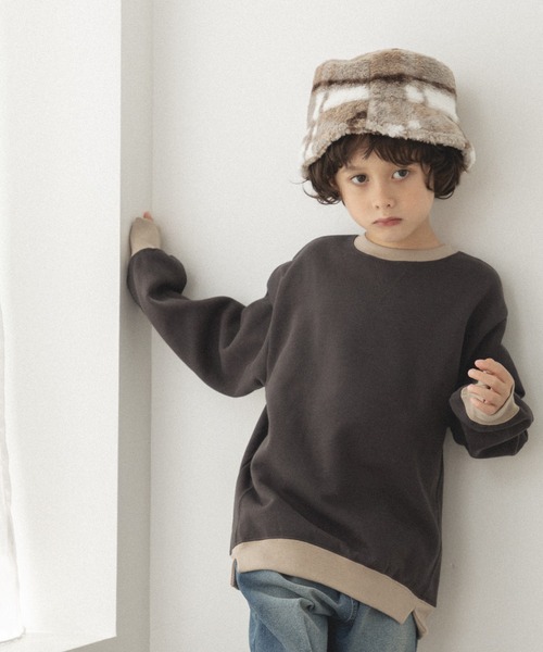 pairmanon(ペアマノン)の「【かぞくおそろい】アソート シンプル トレーナー(スウェット・キッズ・ライトパープル/ラベンダー/ピンク/ダークブルー/モカ/ベージュ系その他7/グレイッシュベージュ/アイボリー/マスタード/ブルー系その他2/ブルー系その他/グリーン系その他2/パープル系その他2/ブラック/ブラック系その他2/ブラック系その他3/カーキ/ライトグリーン/ブルー系その他3/ブルー系その他4・140/110/100/90/130/120/150)」の4枚目の写真