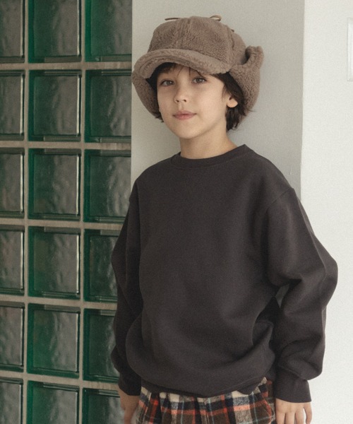 pairmanon(ペアマノン)の「【かぞくおそろい】アソート シンプル トレーナー(スウェット・キッズ・ライトパープル/ラベンダー/ピンク/ダークブルー/モカ/ベージュ系その他7/グレイッシュベージュ/アイボリー/マスタード/ブルー系その他2/ブルー系その他/グリーン系その他2/パープル系その他2/ブラック/ブラック系その他2/ブラック系その他3/カーキ/ライトグリーン/ブルー系その他3/ブルー系その他4・140/110/100/90/130/120/150)」の3枚目の写真