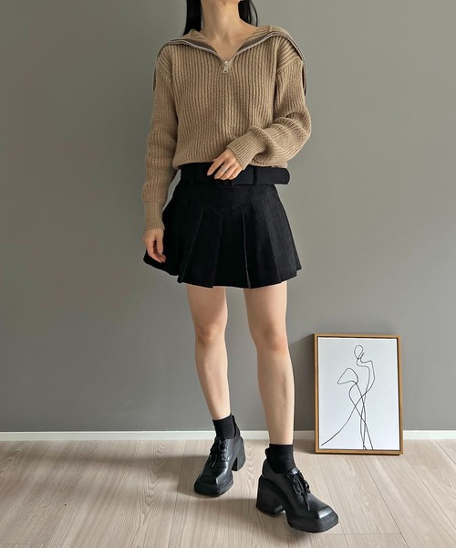 Jewelobe(ジュエローブ)の「ハーフジップワイドカラーニットプルオーバー(ニット/セーター・レディース・モカ/グリーン/ベージュ/グレー・FREE)」の16枚目の写真