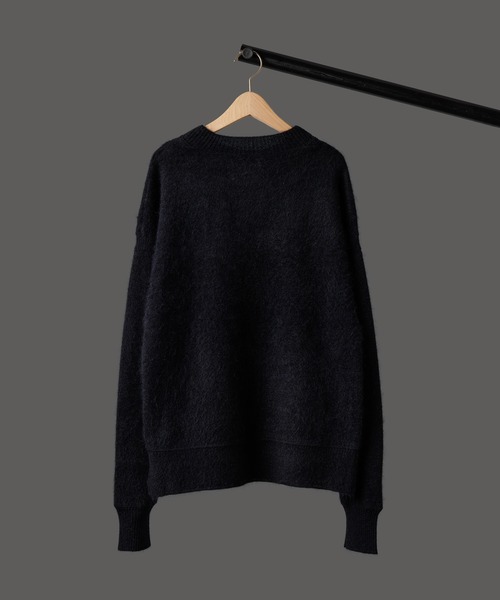 v::room(ヴィルーム)の「【 V::loom / ヴィルーム 】BABY ALPACA DOUBLE FACE GUENSEY SWEATER / ベイビー アルパカ ダブルフェイス ガンジー セーター(ニット/セーター・メンズ・グレー/ブラック・MEDIUM/LARGE)」の4枚目の写真