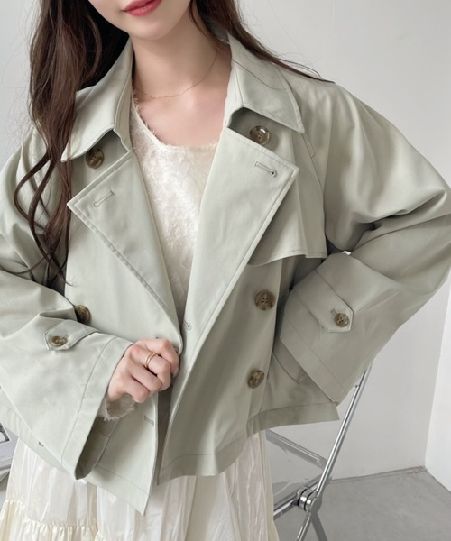 Ada.（エイダ）の「ショート トレンチコート（トレンチコート・レディース・アイボリー/ライトカーキ/ベージュ/ネイビー/ブラック・FREE）」の4枚目の写真