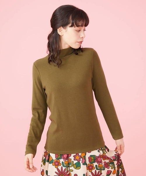 Jocomomola(ホコモモラ)の「30color ハイネックカットソー(Tシャツ/カットソー・レディース・ライトグレー/ライトピンク/ライトブルー/サンドベージュ/クリーム/ピンク系その他/ライトカーキ/カーキ/ブルー/ライトパープル/ブラウン/バイオレット/オレンジ/オレンジ系その他/その他・40)」の5枚目の写真
