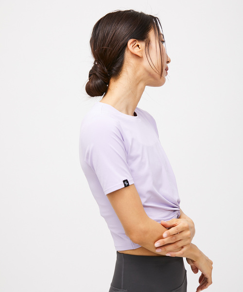 XEXYMIX(ゼクシィミックス)の「【XEXYMIX】接触冷感&UV ネジリクロップド半袖Tシャツ(Tシャツ/カットソー・レディース・イエロー/チャコールグレー/ブラック/ピンク・M)」の5枚目の写真