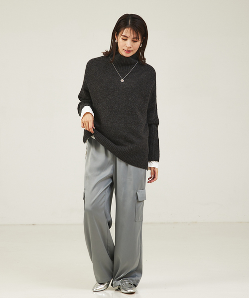 abahouse mavie（アバハウスマヴィ）の「サテンカーゴパンツ（カーゴパンツ・レディース・ベージュ/ブラック/グレイッシュブルー・フリー）」の9枚目の写真