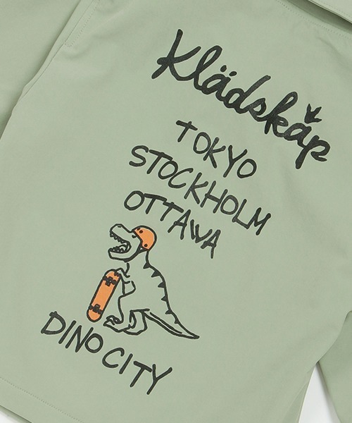 kladskap（クレードスコープ）の「スケーターザウルスコーチジャケット（ナイロンジャケット・キッズ・ライトカーキ・100cm/130cm/110cm/120cm/90cm）」の15枚目の写真