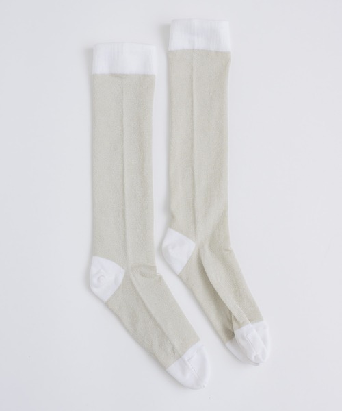 シャイニーたびハイソックス（ソックス/靴下）｜LA BELLE ETUDE