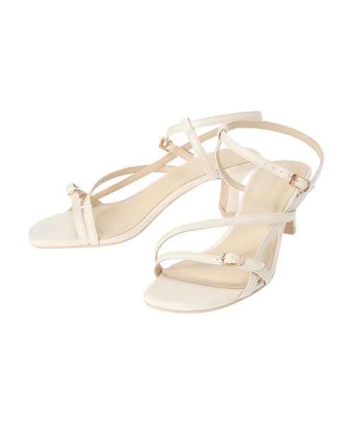 YECCA VECCA（イェッカヴェッカ）の「ナローストラップサンダル（サンダル・レディース・アイボリー/ブラック・S/M/L）」の6枚目の写真