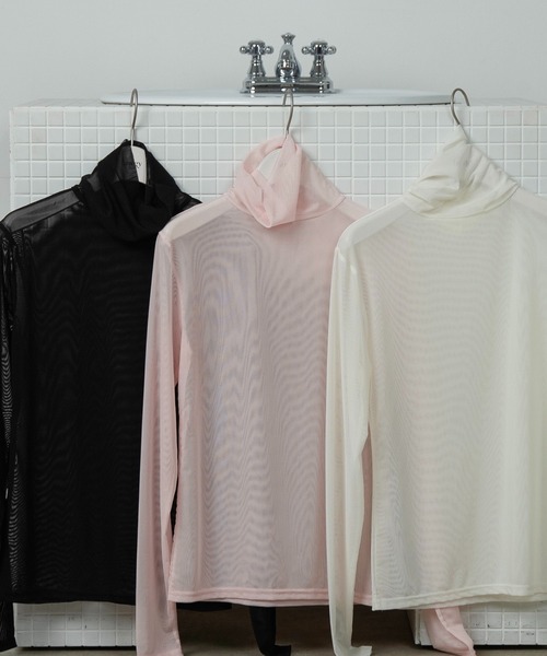 lawgy(ラウジー)の「sheer high neck tops / シアーハイネックトップス(Tシャツ/カットソー・レディース・ピンク/ブラック/アイボリー・FREE)」の11枚目の写真