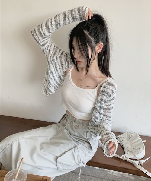 HALEY PESCA(ヘーリーペスカ)の「HALEY PESCA/モノトーンボーダーカーディガン(カーディガン/ボレロ・レディース・ブラック/ホワイト・FREE)」の7枚目の写真