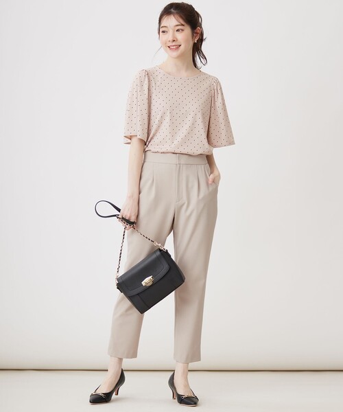 ANY SIS（エニィスィス）の「【接触冷感・吸水速乾・UVケア】エアリードレープスムース フレア袖 ブラウス（シャツ/ブラウス・レディース・ライトグリーン系/ネイビー系9/ホワイト系/ホワイト系1/ライトグレー系9/ブルー系・2）」の16枚目の写真