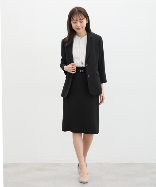 Honeys（ハニーズ）の「8分袖2つボタンダブルテーラードジャケット