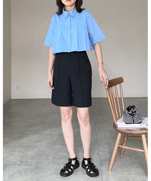She's Closet(シーズクローゼット)の「タックプリーツショート丈半袖クロップドシャツブラウス(シャツ/ブラウス・レディース・グレー/ブラック/ホワイト/ブルー・FREE)」の21枚目の写真
