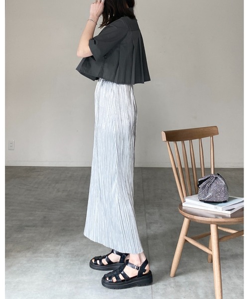 She's Closet(シーズクローゼット)の「タックプリーツショート丈半袖クロップドシャツブラウス(シャツ/ブラウス・レディース・グレー/ブラック/ホワイト/ブルー・FREE)」の16枚目の写真