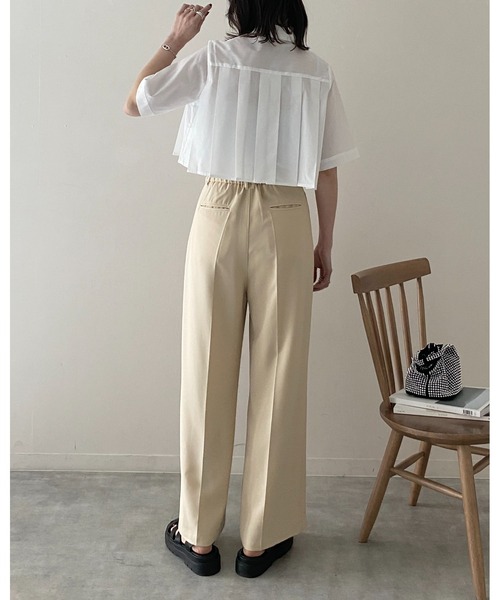 She's Closet(シーズクローゼット)の「タックプリーツショート丈半袖クロップドシャツブラウス(シャツ/ブラウス・レディース・グレー/ブラック/ホワイト/ブルー・FREE)」の6枚目の写真