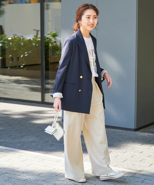 Spick & Span（スピックアンドスパン）の「≪一部店舗+WEB限定追加≫箔ロゴプリントTシャツ（Tシャツ/カットソー・レディース・ゴールド/シルバー・FREE）」の8枚目の写真