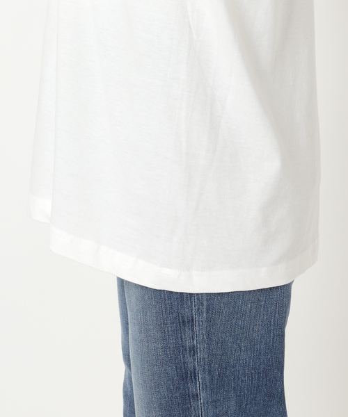 Spick & Span（スピックアンドスパン）の「≪一部店舗+WEB限定追加≫箔ロゴプリントTシャツ（Tシャツ/カットソー・レディース・ゴールド/シルバー・FREE）」の20枚目の写真