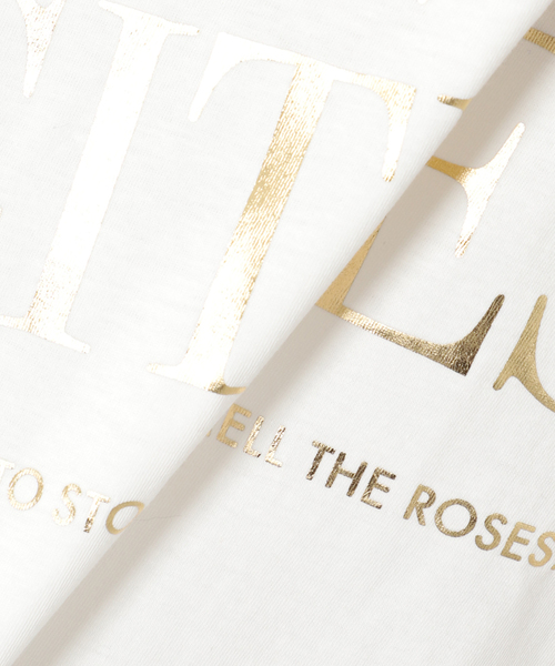 Spick & Span（スピックアンドスパン）の「≪一部店舗+WEB限定追加≫箔ロゴプリントTシャツ（Tシャツ/カットソー・レディース・ゴールド/シルバー・FREE）」の17枚目の写真