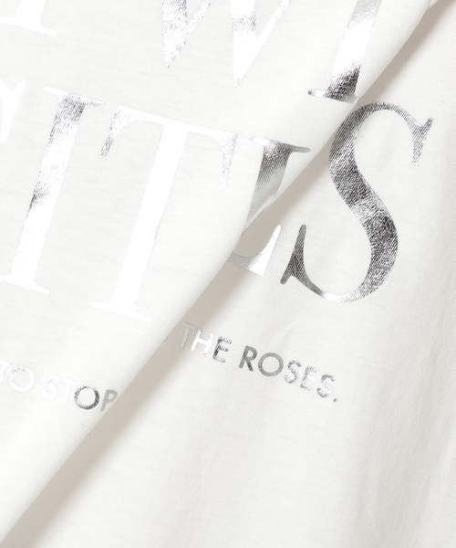 Spick & Span（スピックアンドスパン）の「≪一部店舗+WEB限定追加≫箔ロゴプリントTシャツ（Tシャツ/カットソー・レディース・ゴールド/シルバー・FREE）」の15枚目の写真