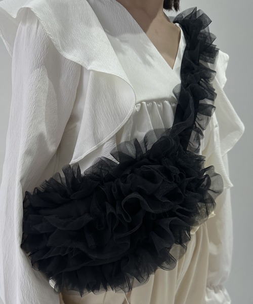 lawgy（ラウジー）の「tulle frill shoulder bag / チュールフリルショルダーバッグ（ショルダーバッグ・レディース・ホワイト/ライトグレー/ブラック・FREE）」の9枚目の写真