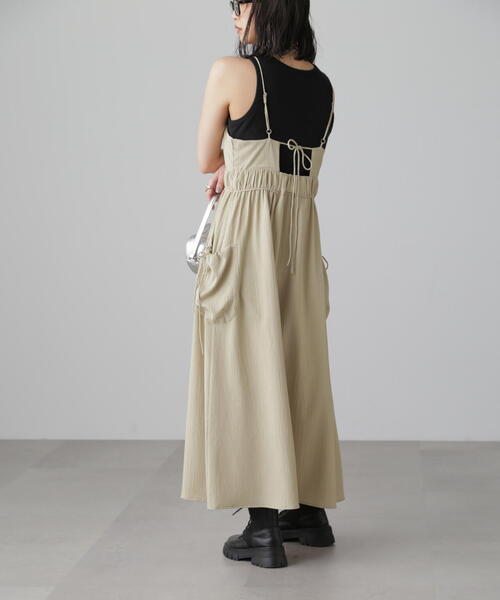 FREE'S MART（フリーズマート）の「◆サイドポケットキャミワンピース（ワンピース・レディース・ブラック/ライトグリーン・MEDIUM/SMALL）」の17枚目の写真