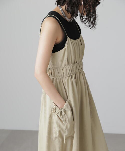 FREE'S MART（フリーズマート）の「◆サイドポケットキャミワンピース（ワンピース・レディース・ブラック/ライトグリーン・MEDIUM/SMALL）」の12枚目の写真