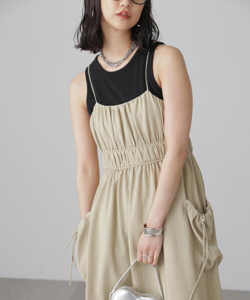 FREE'S MART（フリーズマート）の「◆サイドポケットキャミワンピース（ワンピース・レディース・ブラック/ライトグリーン・MEDIUM/SMALL）」の5枚目の写真