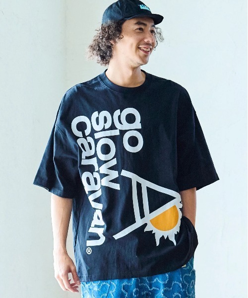 USA/C ドデカLOGO BIG TEE（Tシャツ/カットソー）｜go slow caravan（ゴースローキャラバン）