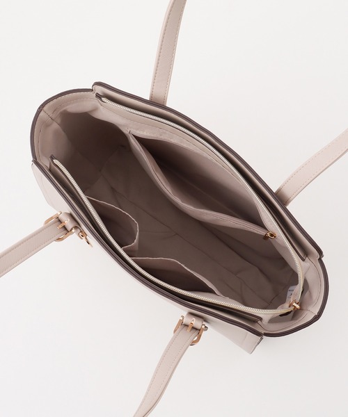 Honeys（ハニーズ）の「ベルトハンドルＡ４トートバッグ（トートバッグ・レディース・ホワイト系その他/ブラック/グレイッシュベージュ/ベージュ系その他2/ブラウン・FREE）」の20枚目の写真