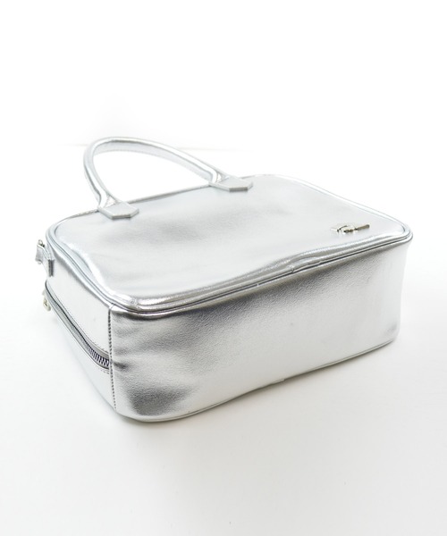 ALTROSE（アルトローズ）の「バーン 2way ボストンバッグ ショルダーバッグ（ボストンバッグ・レディース・ブラック/グレー/シルバー/ピンク・FREE）」の11枚目の写真