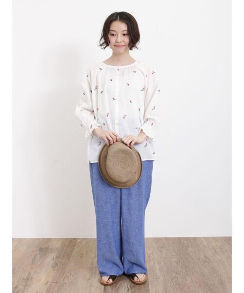 Samansa Mos2（サマンサ モスモス）の「小花刺繍2WAYブラウス（シャツ/ブラウス・レディース・ブラック/モカ/オフホワイト・F）」の18枚目の写真