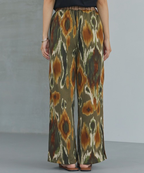 LAVEANGE（ラビアンジェ）の「【洗える】ぼかしプリントサイドラインパンツ（その他パンツ・レディース・ブルー/カーキ・M/LL/3L/4L/5L）」の16枚目の写真