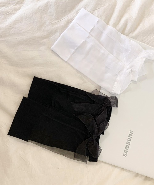 Teem Store(チームストア)の「リボン付き シアー ハイソックス(ソックス/靴下・レディース・ブラック・F)」の2枚目の写真
